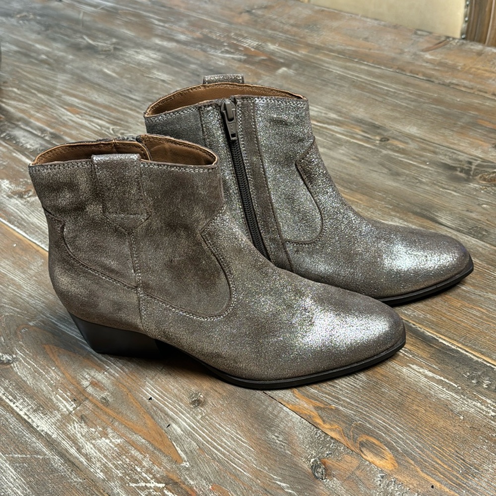 New Seychelles Upside Boot Metallic Size 8.5 - image 1